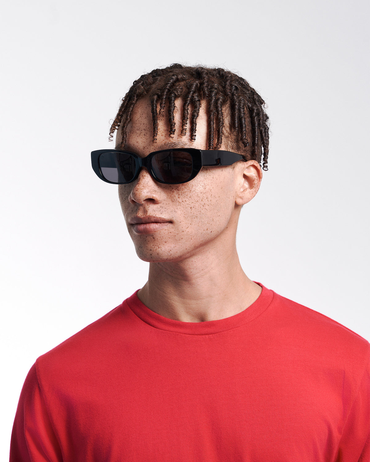 Sunglass 10 - Deep Black Solid - Lavender