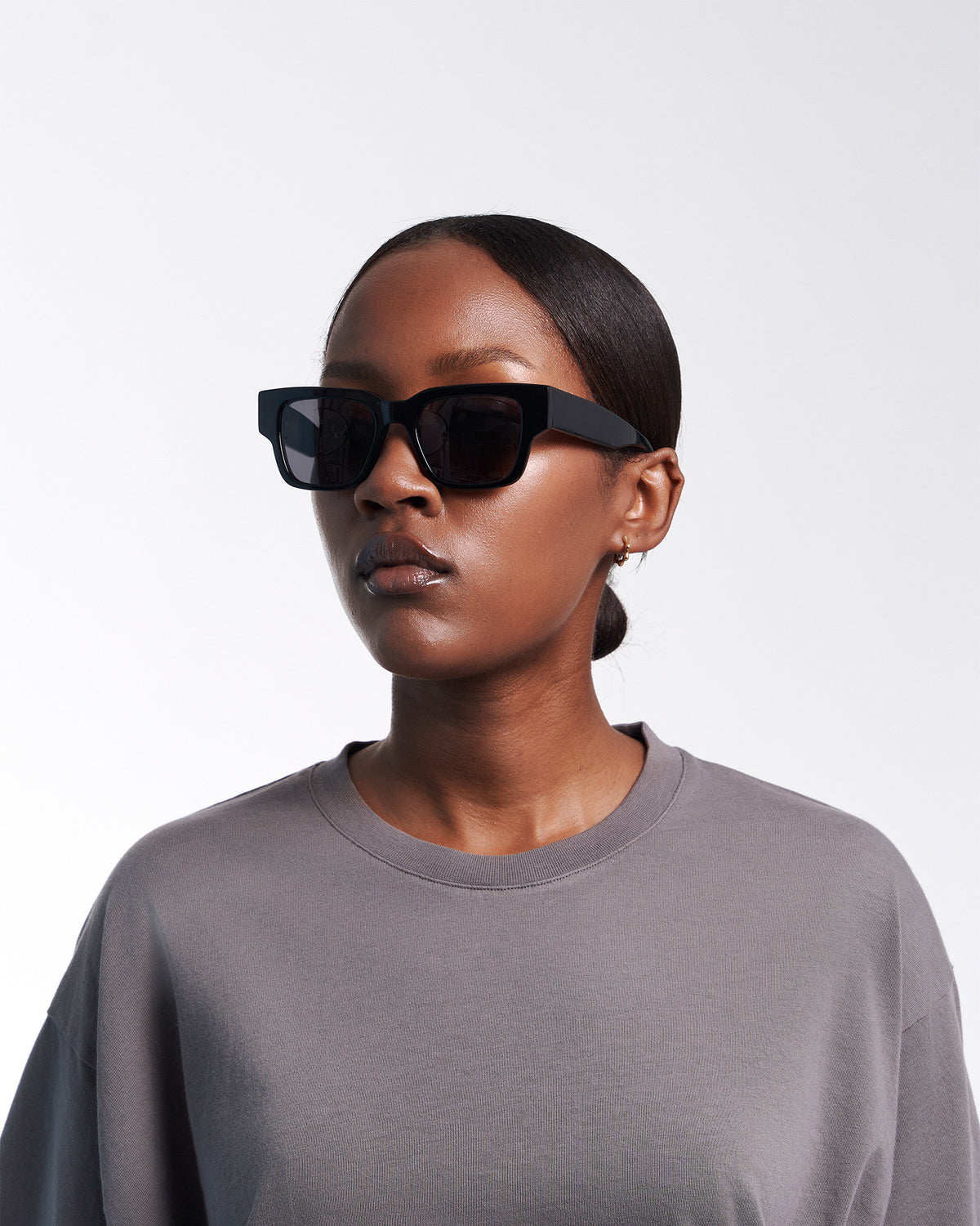 Sunglass 02 - Ultra Violet  - Lavender